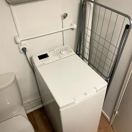 Apartmán Modern For 3, Porte De Paris Nord, Metro 7 *
